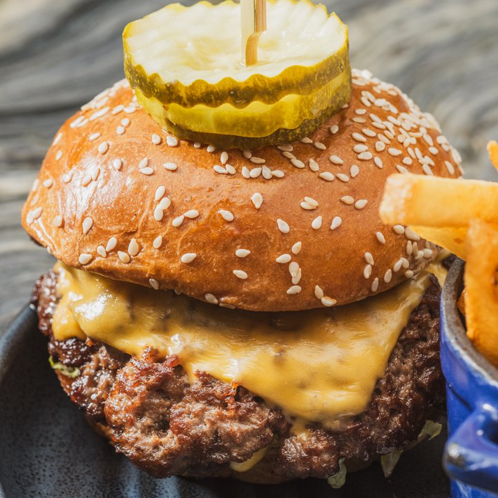 2024-10-02_Fora_Entree_Fora-Smash-Burger_11890
