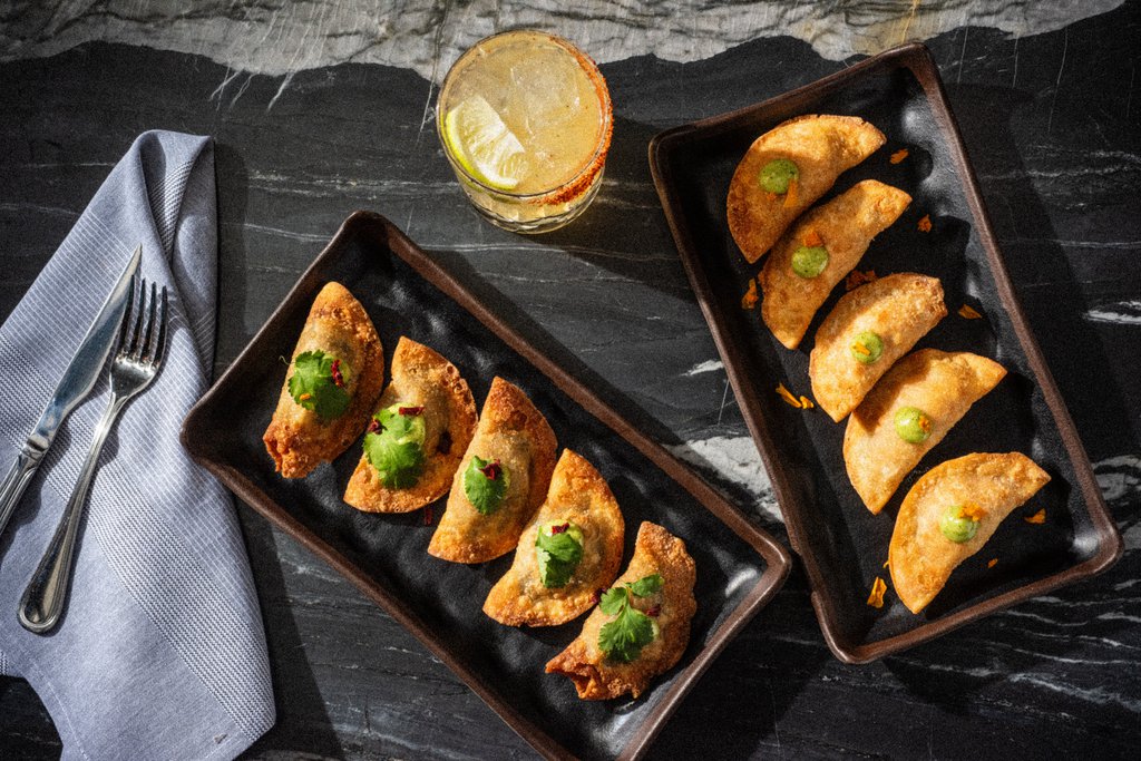 2025-02-06_Selva_Entree_Empanadas_42720
