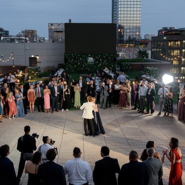 Berlez-Aspen-Avenue-Chicago-Wedding-Photographer-Events-By-Lo-Emily-Hotel-1433