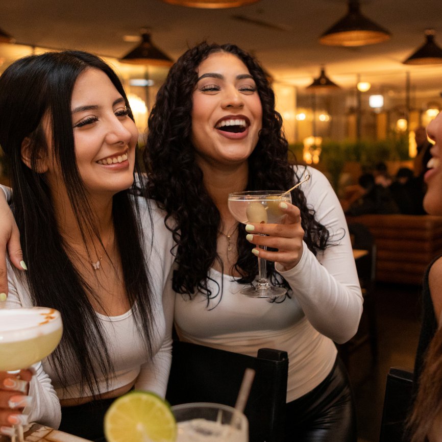 three girls fora drinks galentines 26 web resize